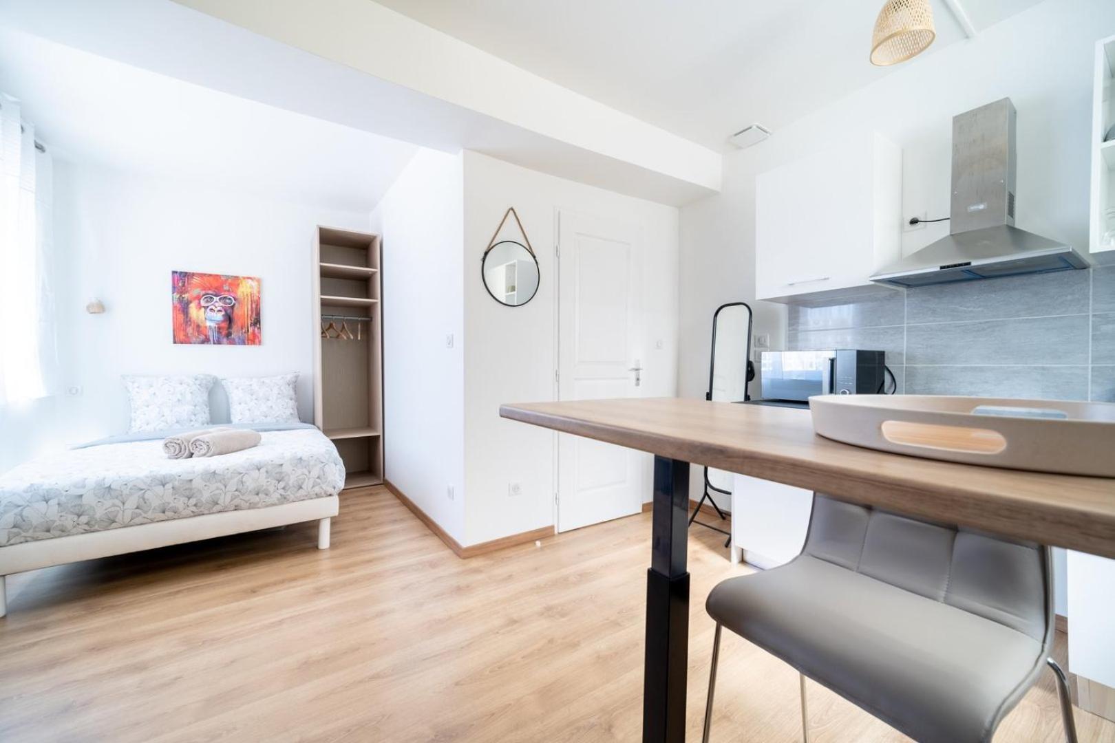 Le Castela ~ Proche Centre ~ Arrivee Autonome Apartment Памие Екстериор снимка